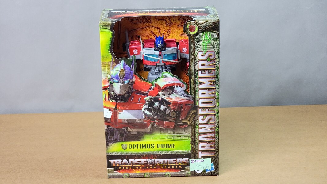 In Hand Image Of Rise Of The Beasts Mainline Optimus Prime Voyager Toy  (1 of 27)